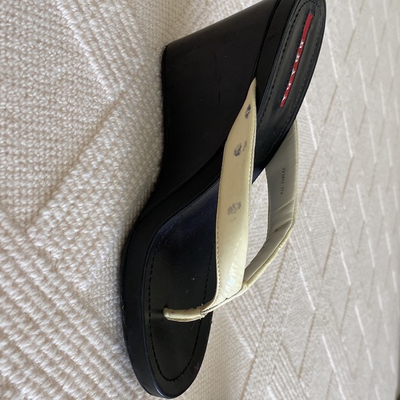 Sporty, Stylish Prada Flip Flop Wedges. Size 37.5 - Picture 3 of 10